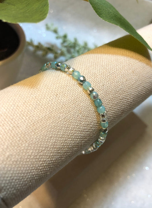 Minimalist Gemstone Bracelet